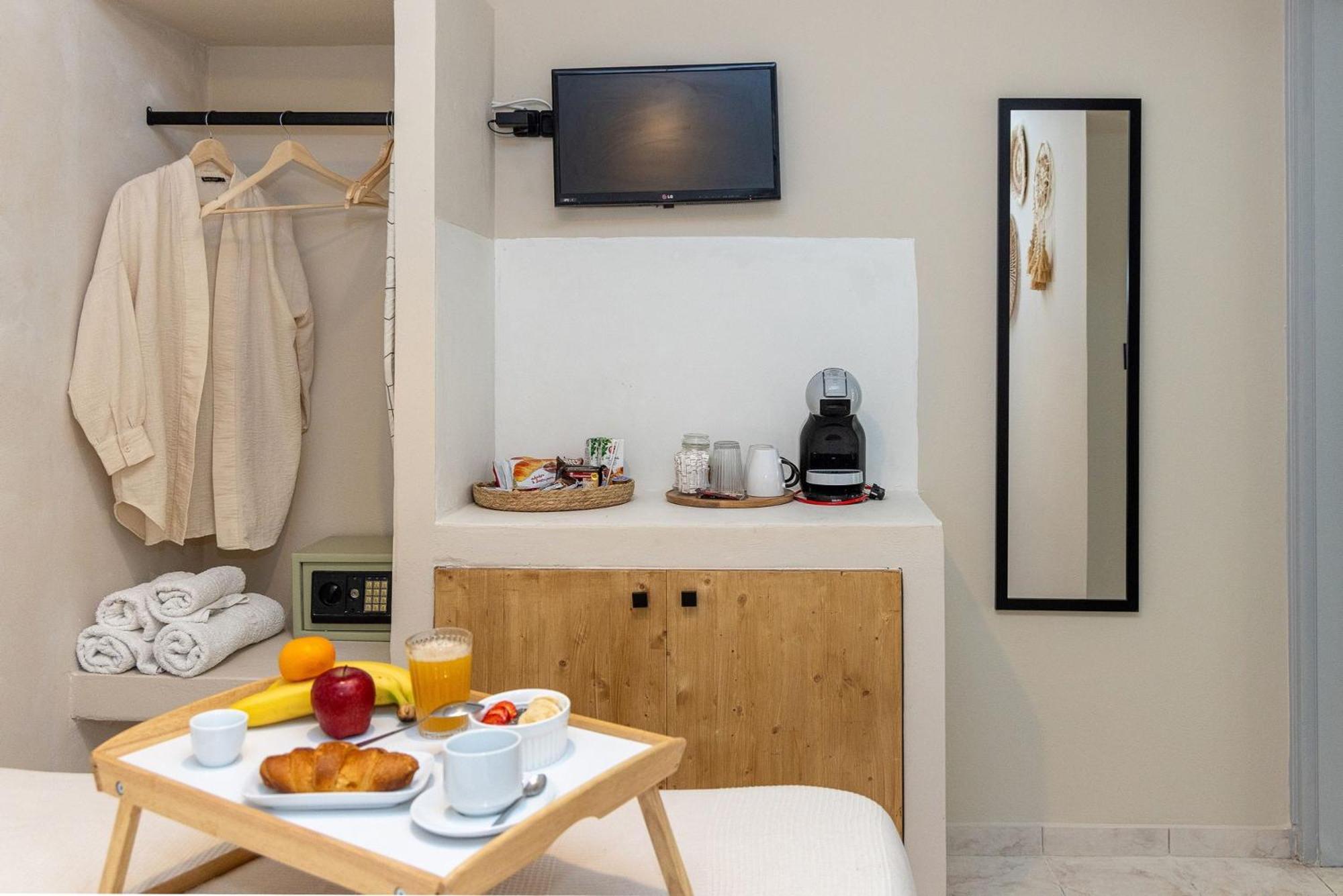 Noe Rooms In Center Of Tínos Exteriér fotografie